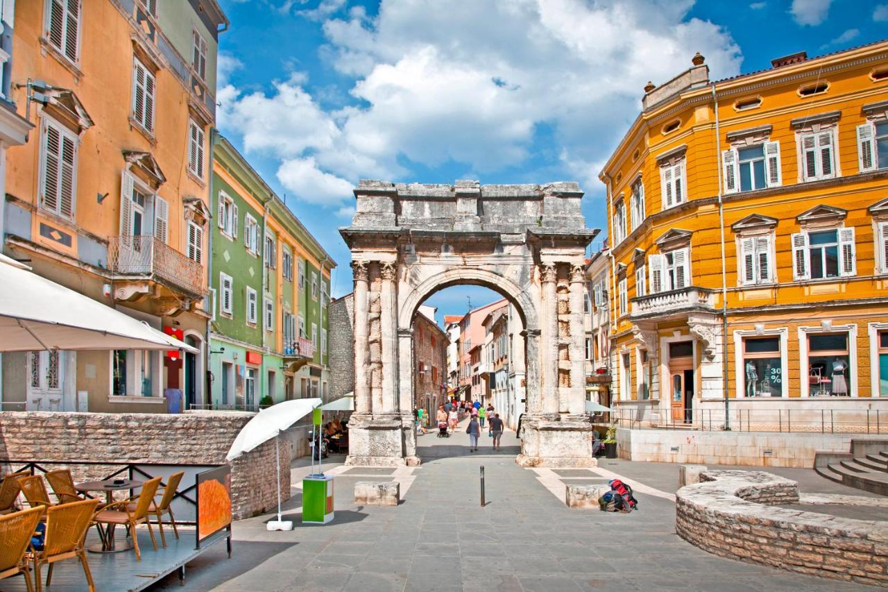 Casa Ulika In - Haus Fuer 2-3 Personen Pula